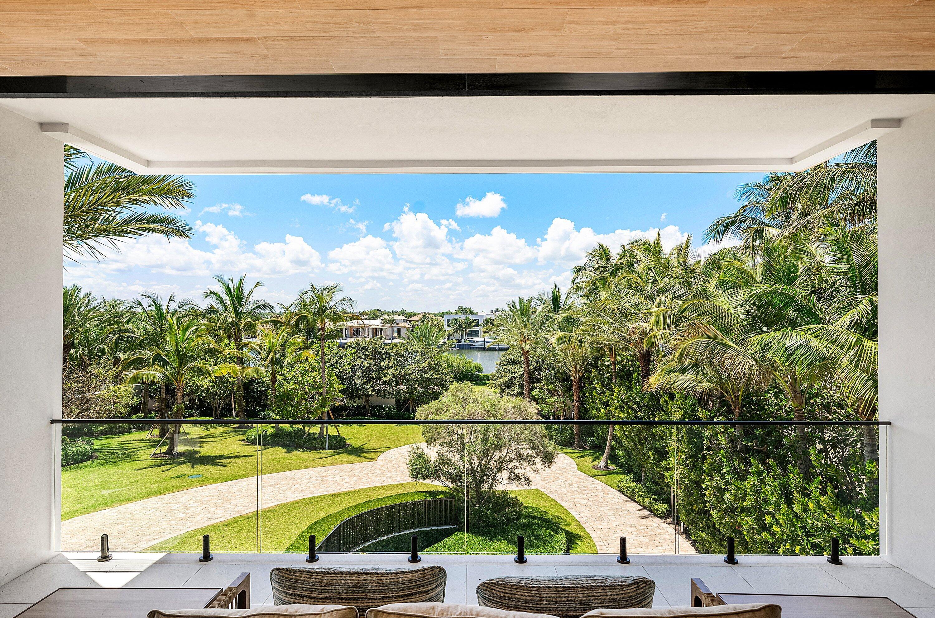 1260 S Ocean, Manalapan FL 33462
