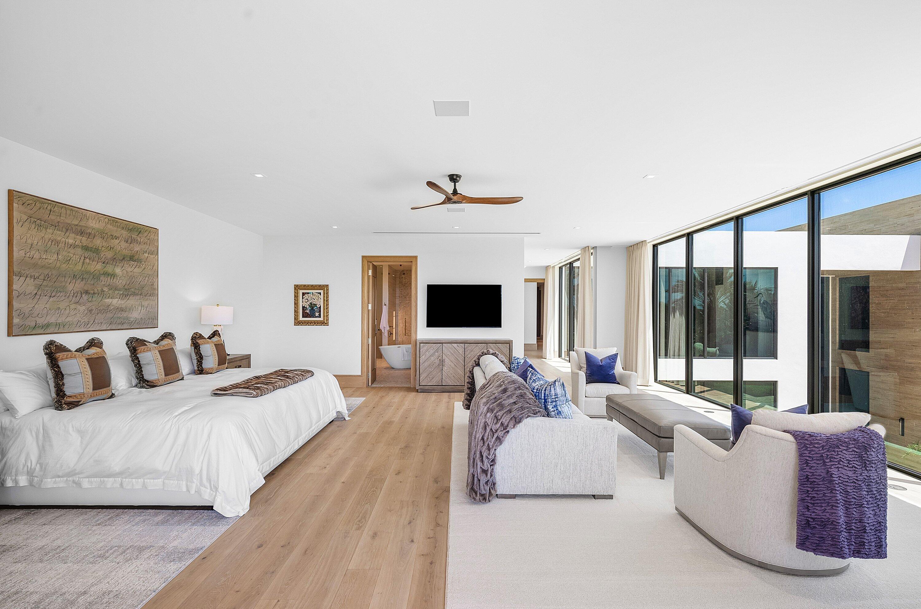 1260 S Ocean, Manalapan FL 33462