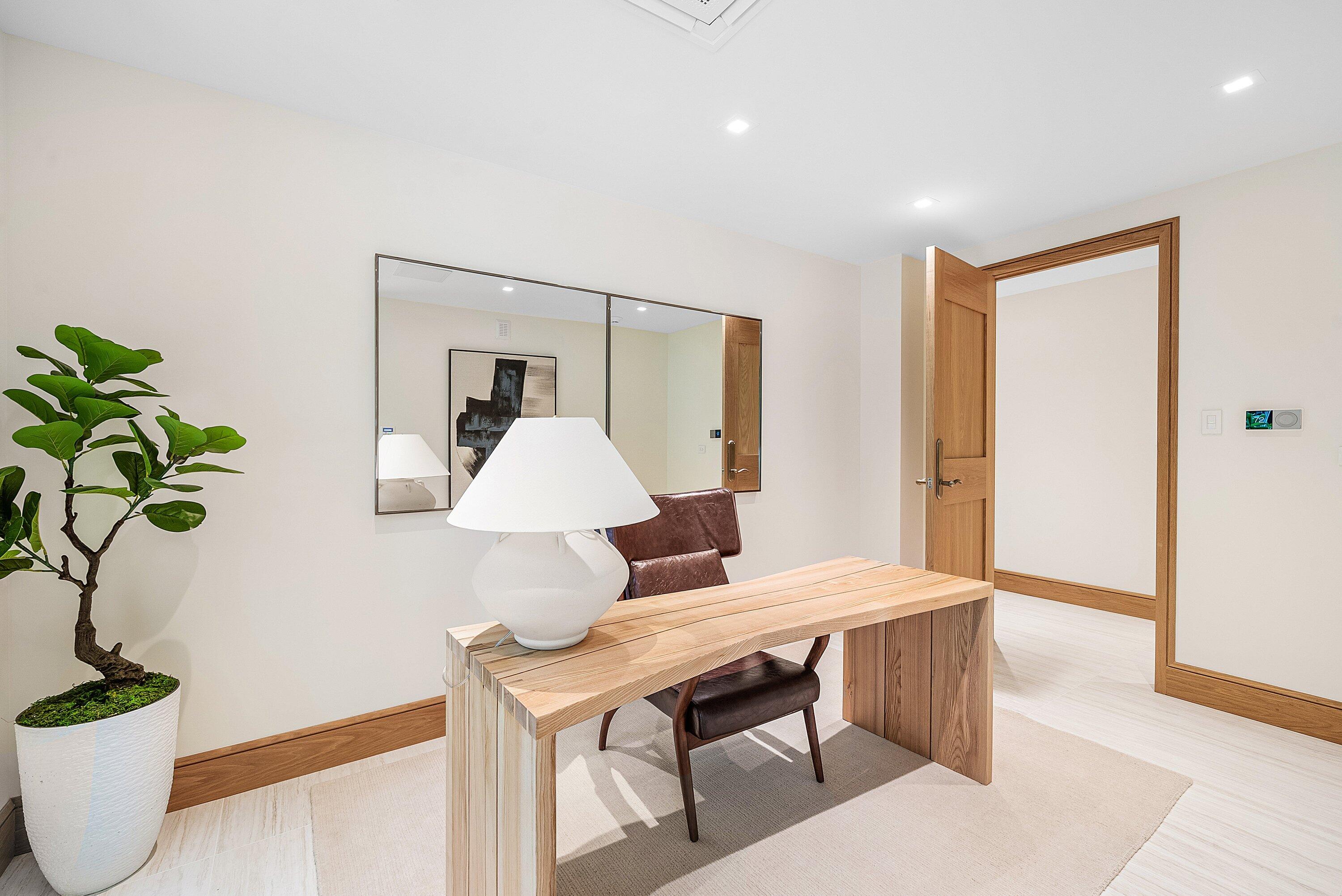 1260 S Ocean, Manalapan FL 33462