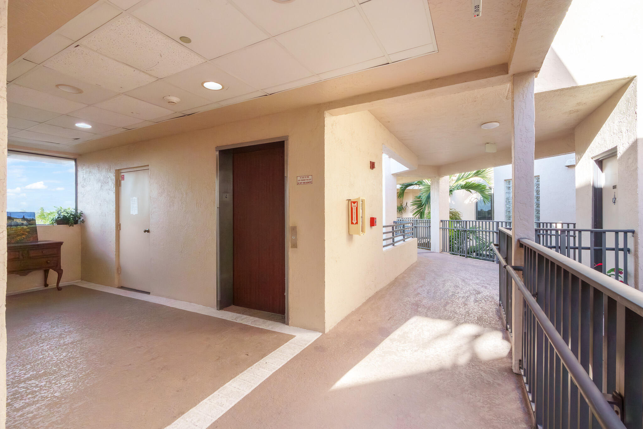 7546 La Paz Blvd #405, Boca Raton FL 33433