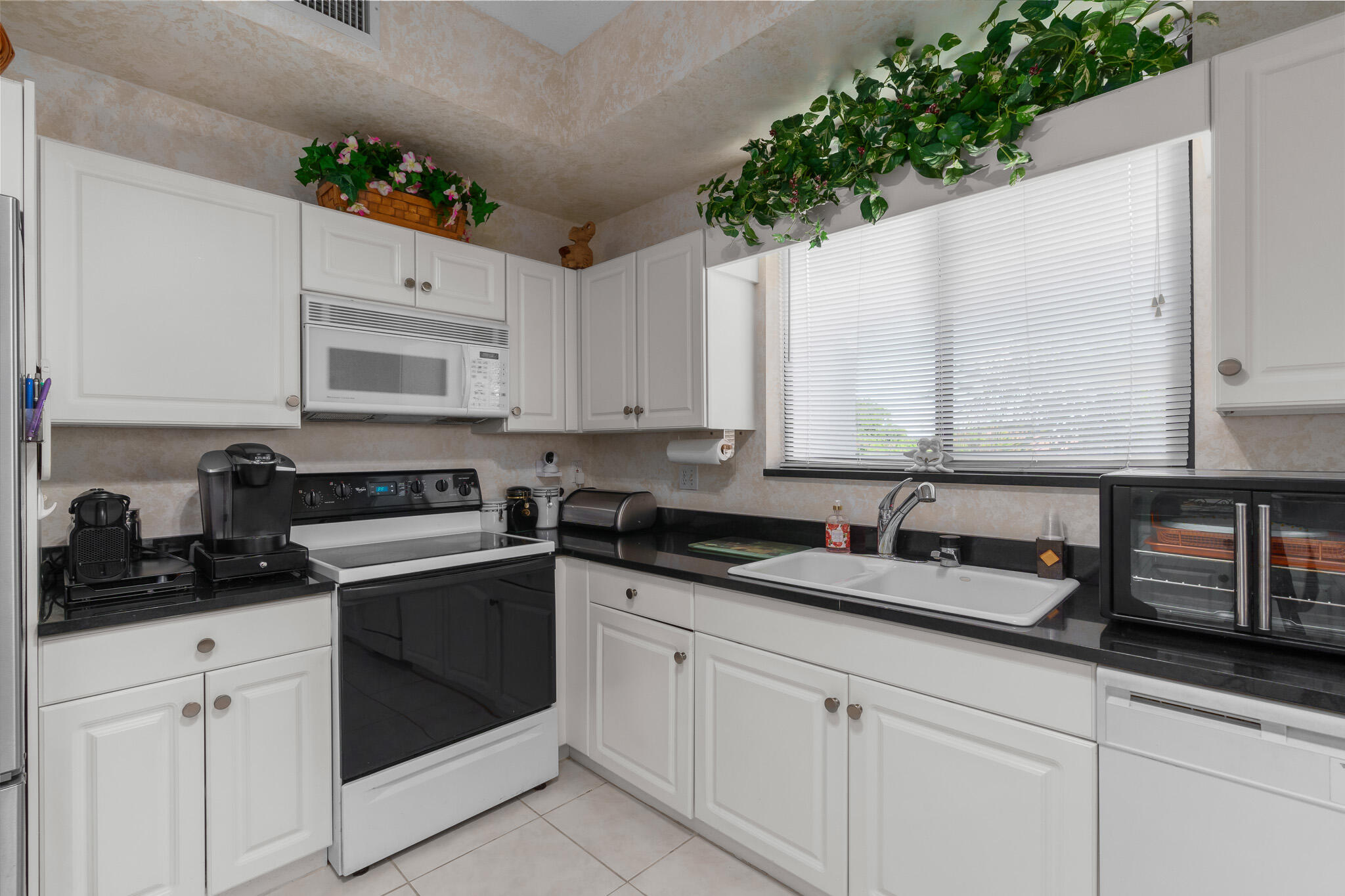 7546 La Paz Blvd #405, Boca Raton FL 33433