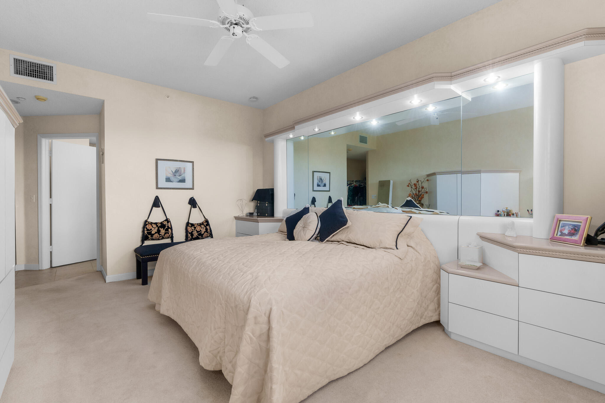 7546 La Paz Blvd #405, Boca Raton FL 33433