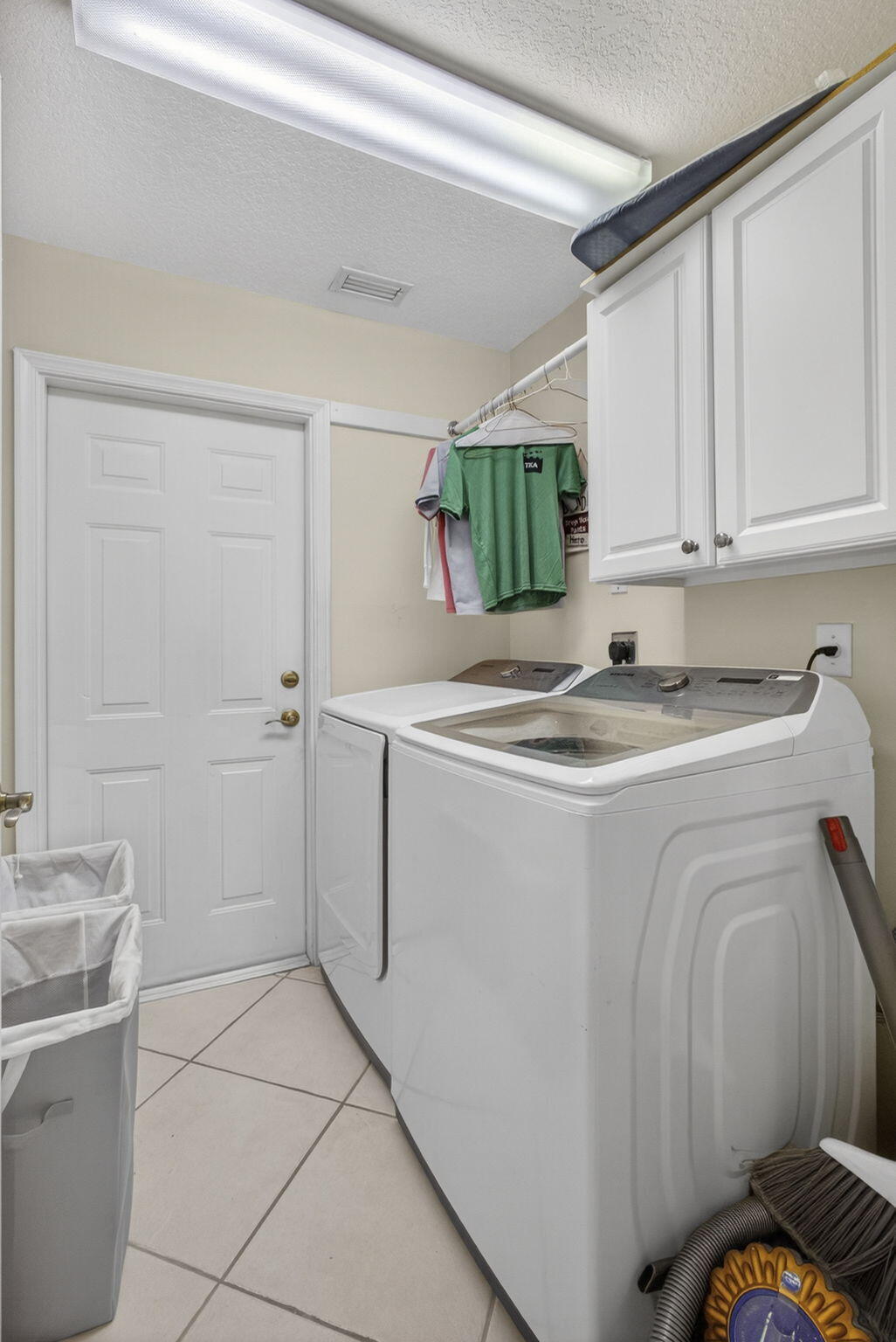 146 Fernwood, Royal Palm Beach FL 33411