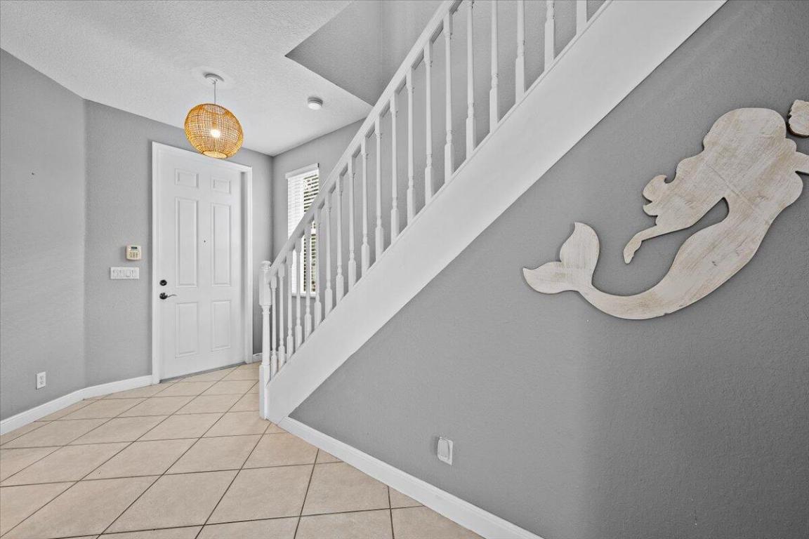 647 Castle, Palm Beach Gardens FL 33410