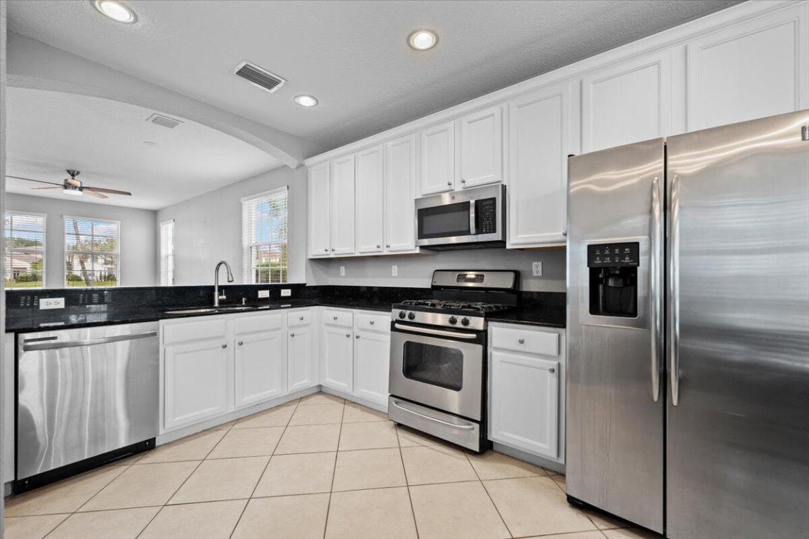 647 Castle, Palm Beach Gardens FL 33410