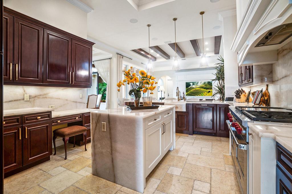 17542 Grand Este, Boca Raton FL 33496