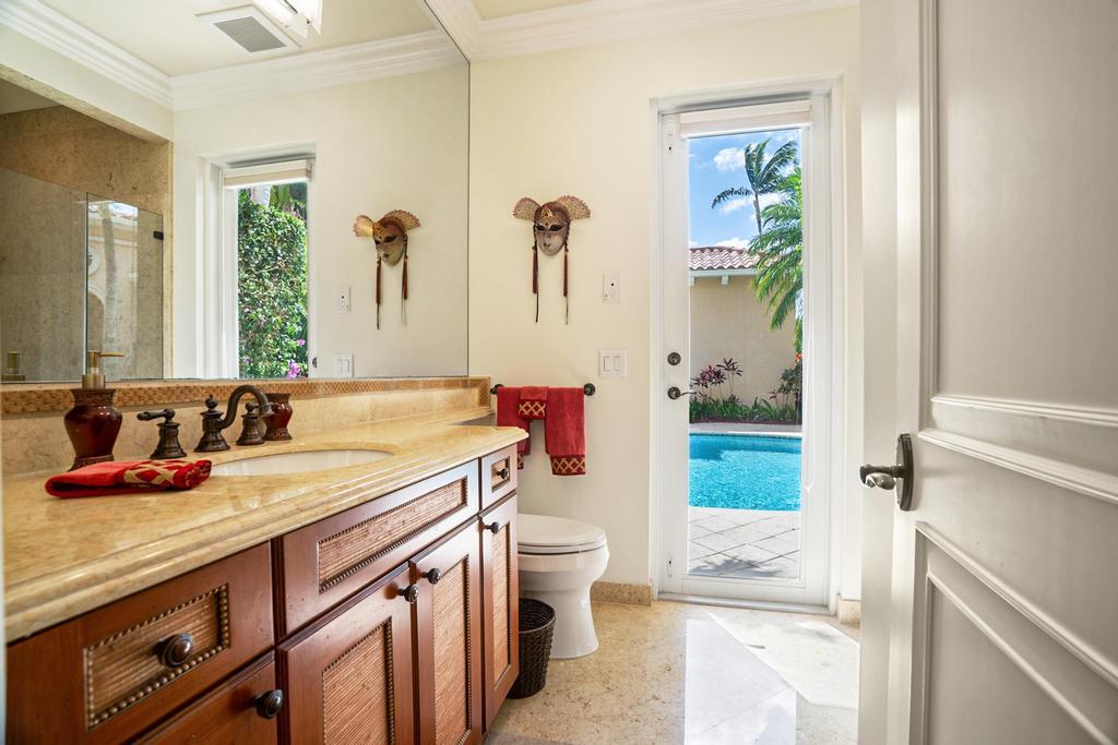 17542 Grand Este, Boca Raton FL 33496