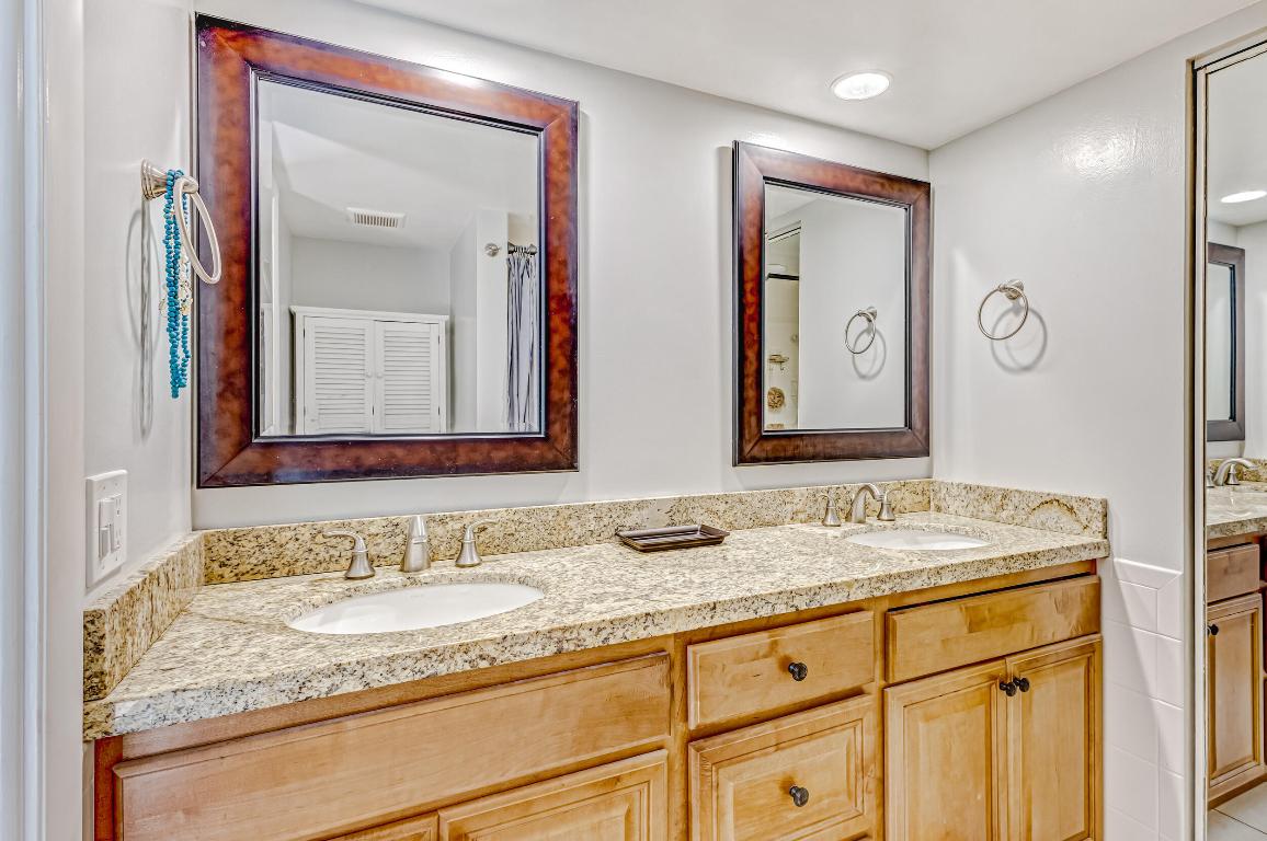 423 4th, Palm Beach Gardens FL 33410