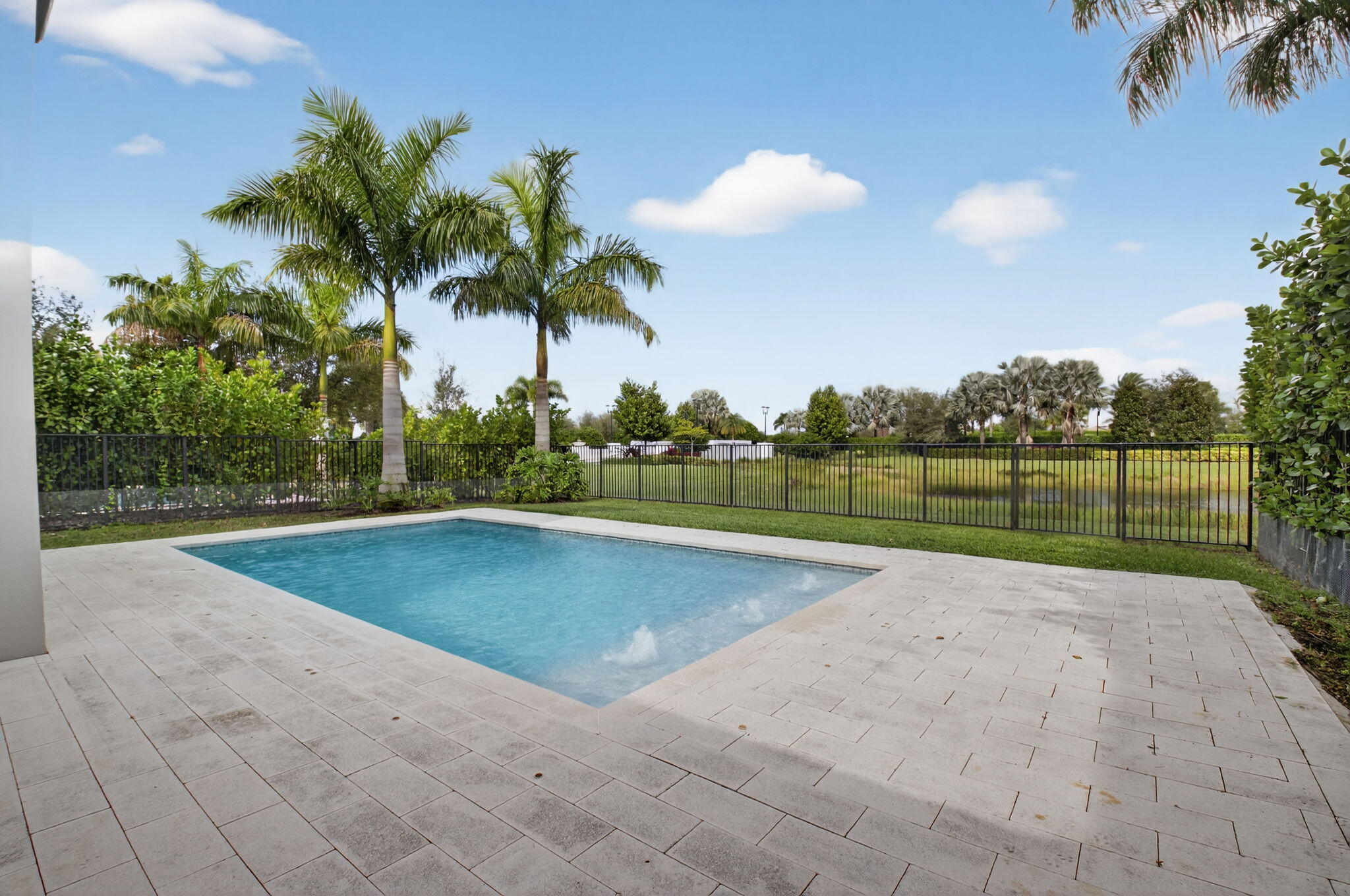 9087 Chauvet, Boca Raton FL 33496