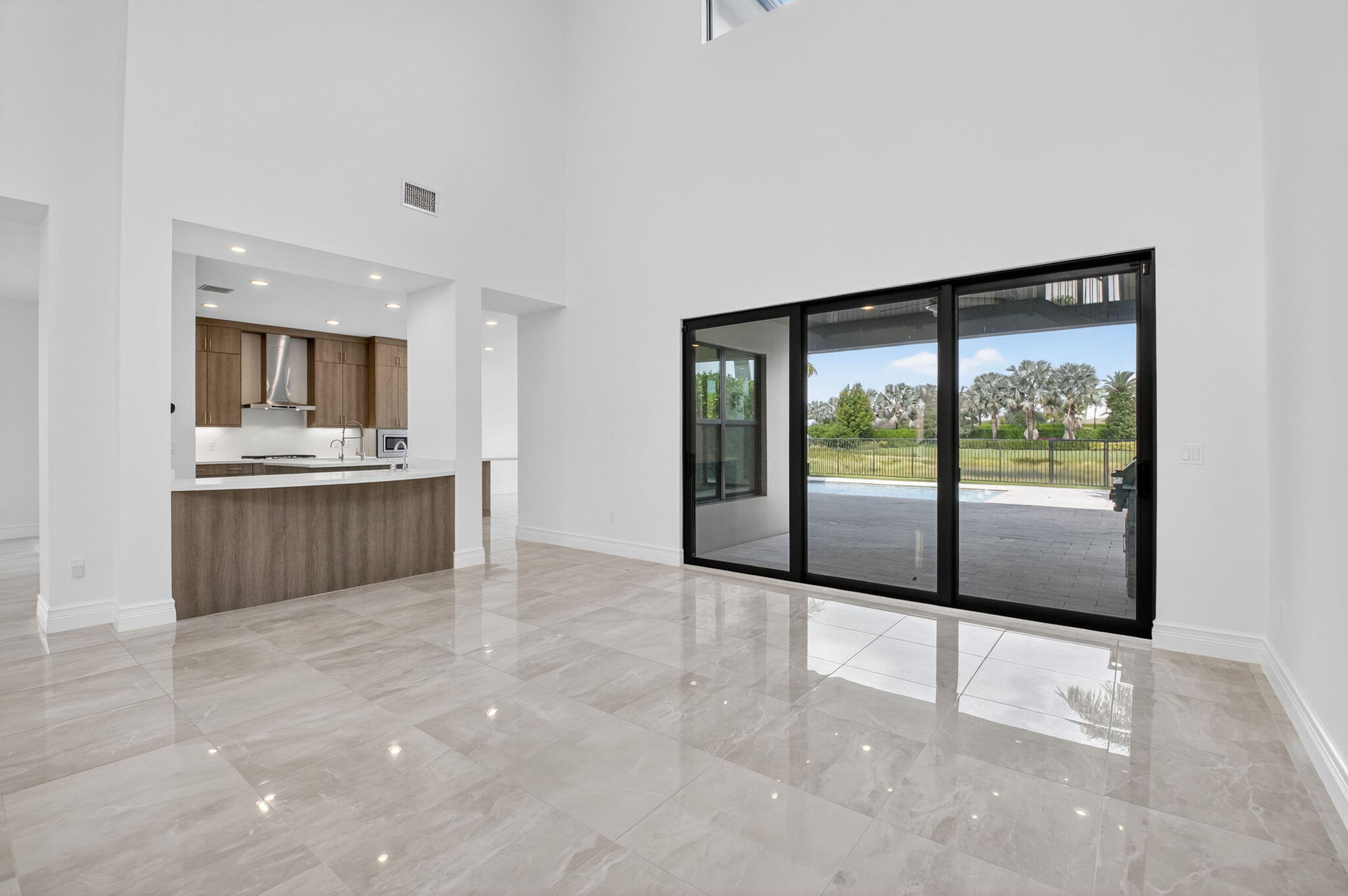 9087 Chauvet, Boca Raton FL 33496