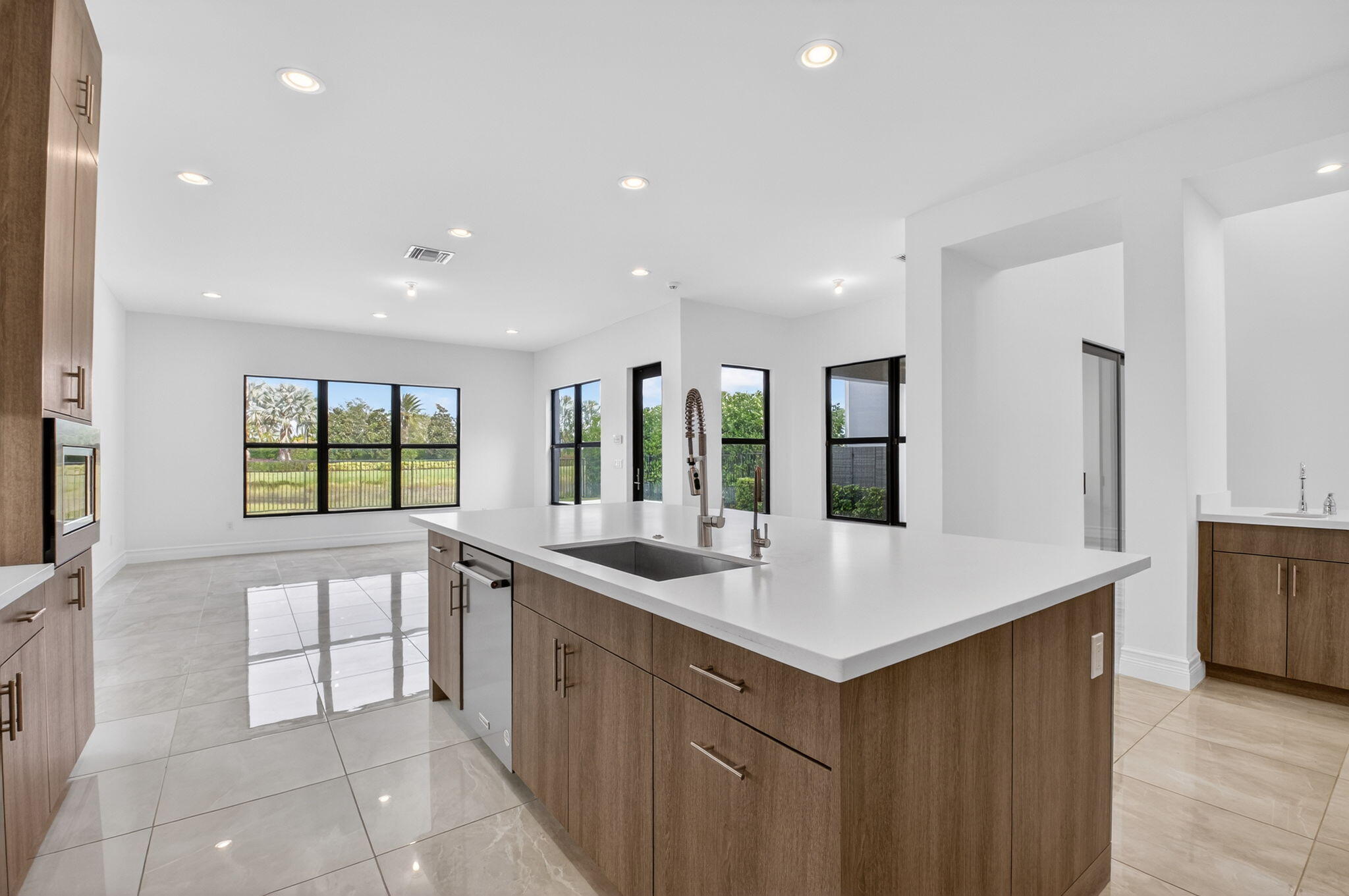 9087 Chauvet, Boca Raton FL 33496