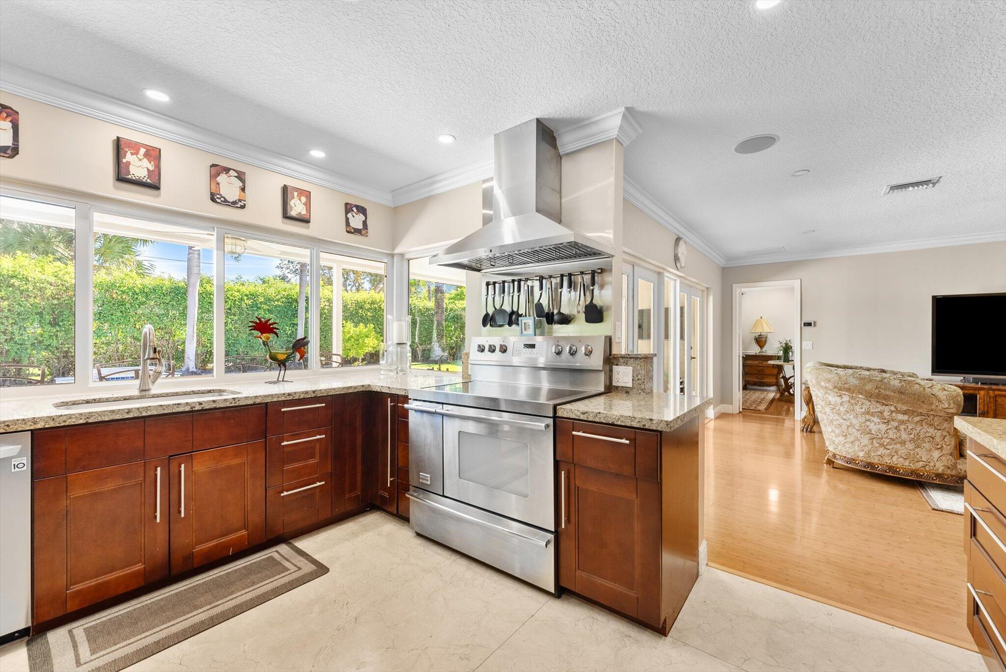 1170 SW Pepperridge, Boca Raton FL 33486