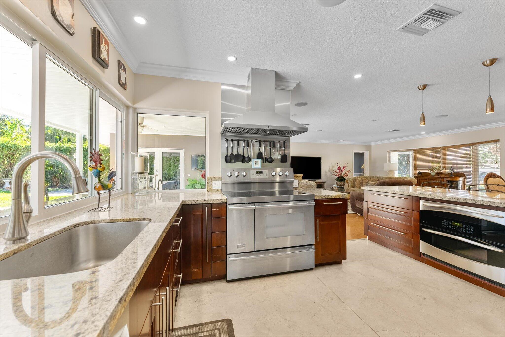 1170 SW Pepperridge, Boca Raton FL 33486