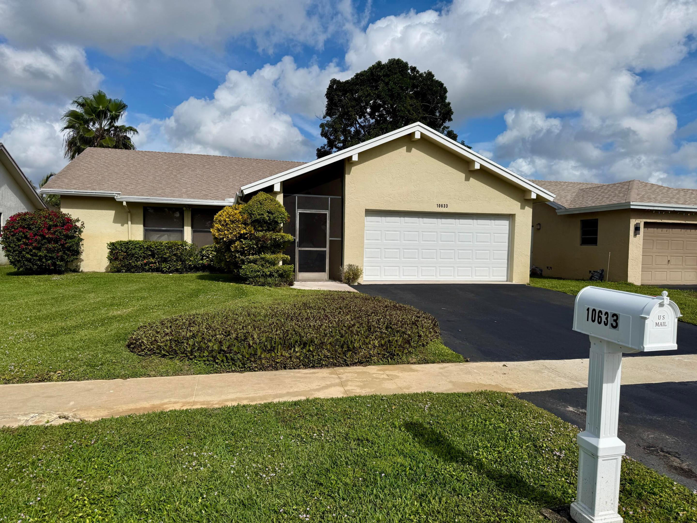 10633 Greenbriar, Boca Raton FL 33498