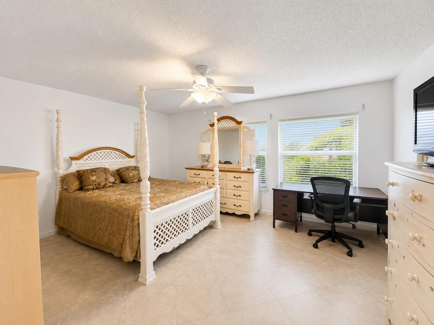 10633 Greenbriar, Boca Raton FL 33498