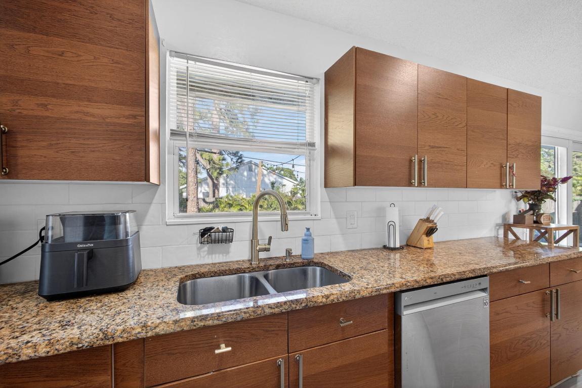 6103 Ebert, Jupiter FL 33458