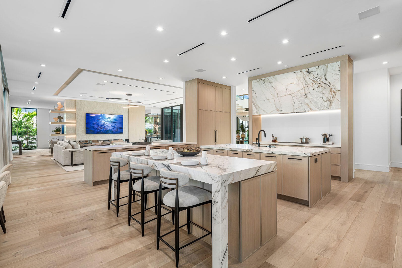 481 Thatch Palm, Boca Raton FL 33432