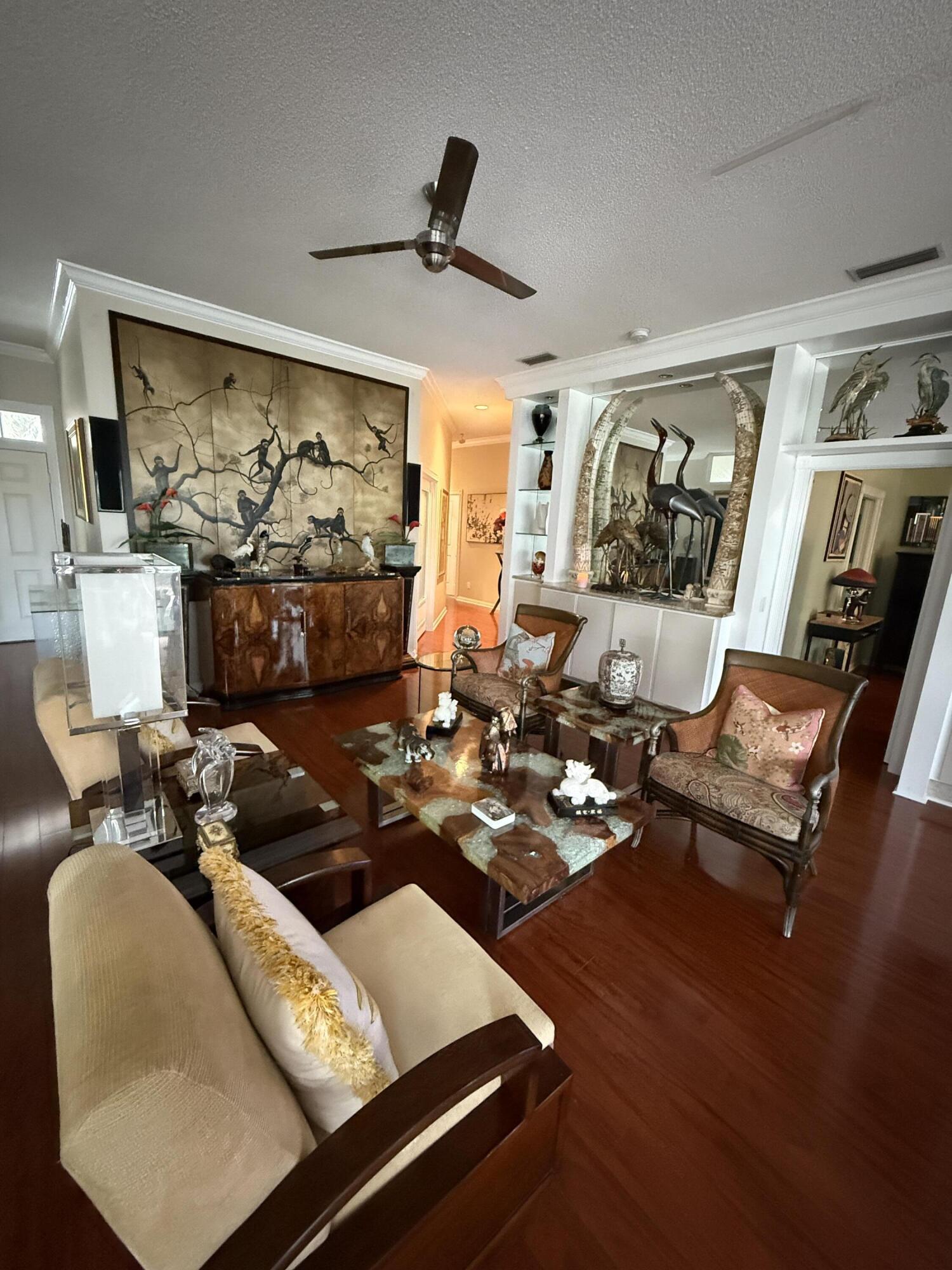 222 E Tall Oaks, Palm Beach Gardens FL 33410