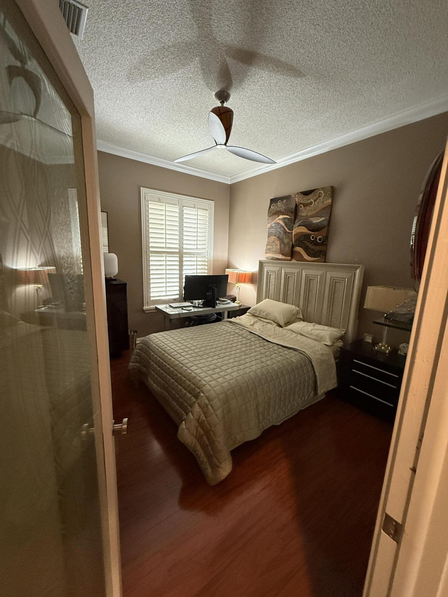 222 E Tall Oaks, Palm Beach Gardens FL 33410