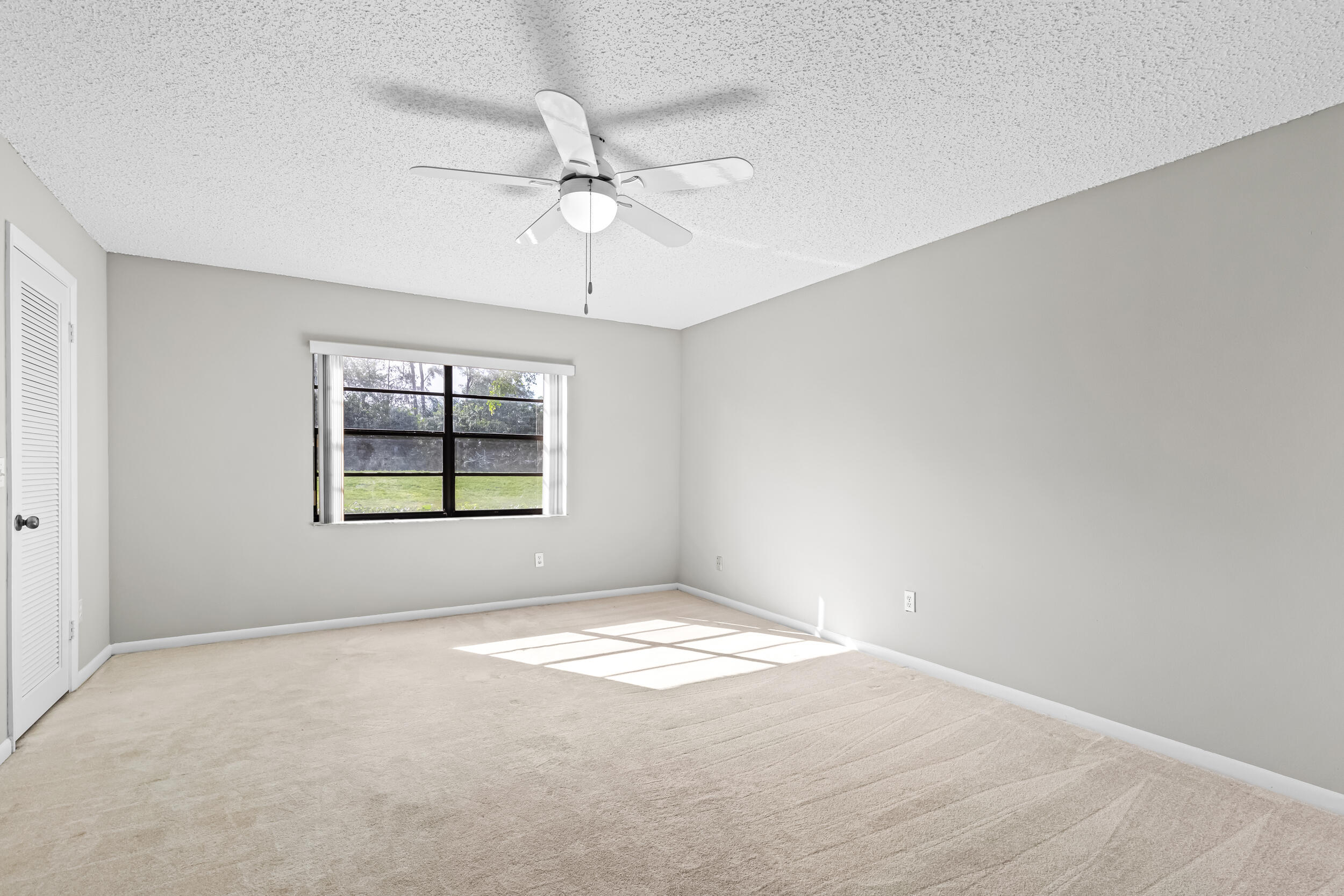 9270 Vista Del Lago #E27, Boca Raton FL 33428