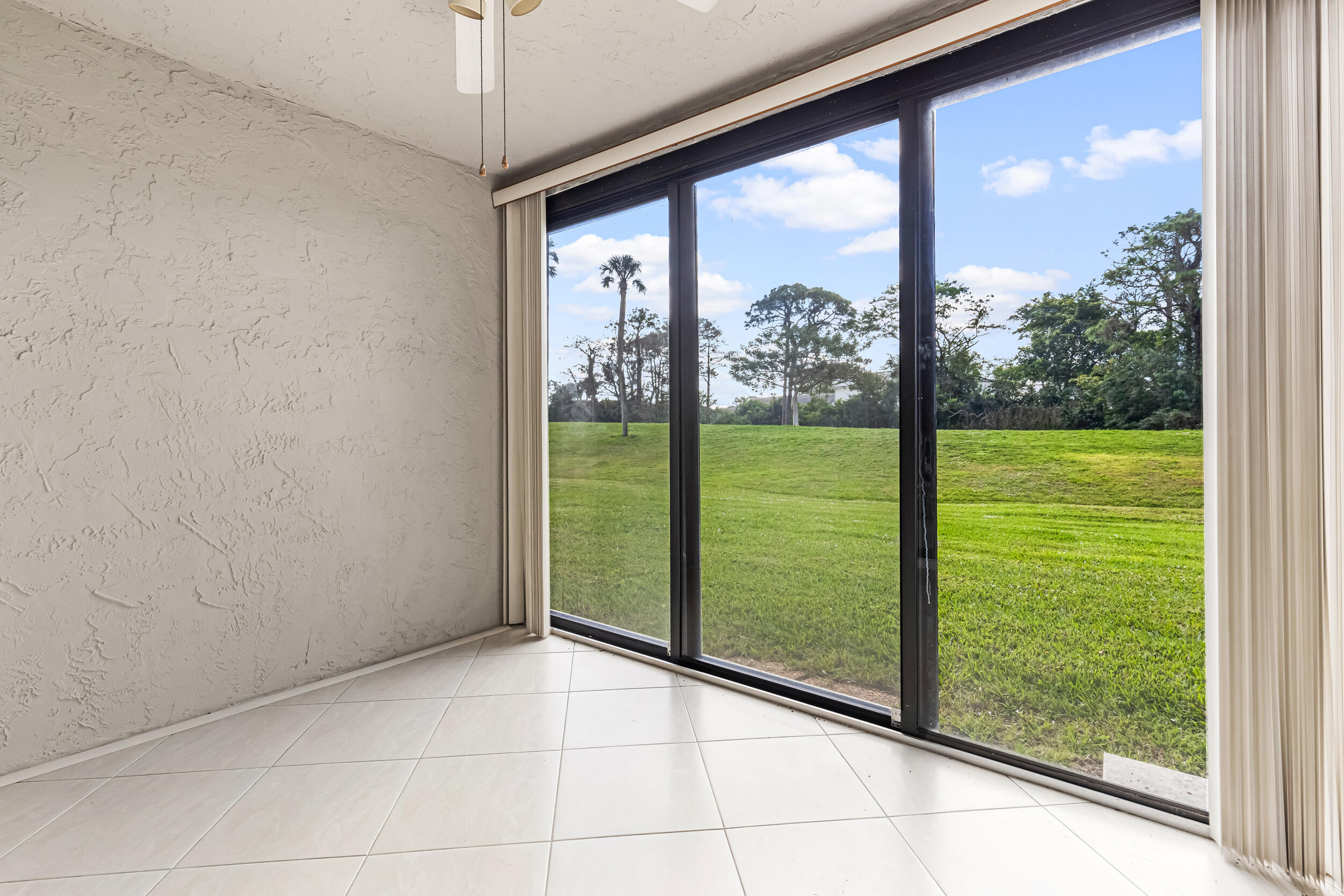 9270 Vista Del Lago #E27, Boca Raton FL 33428