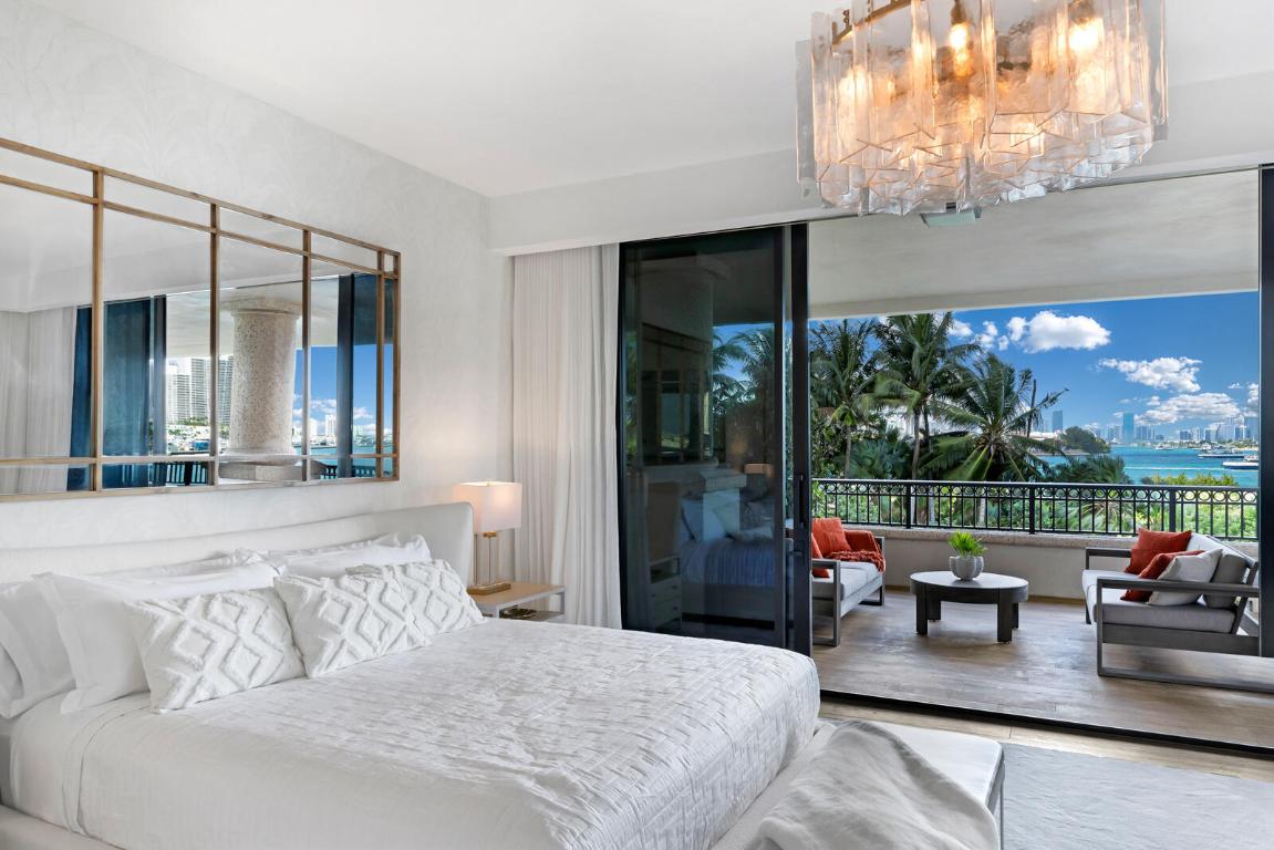 6800 Fisher Island #6823, Miami Beach FL 33109