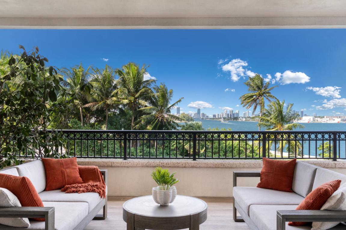 6800 Fisher Island #6823, Miami Beach FL 33109