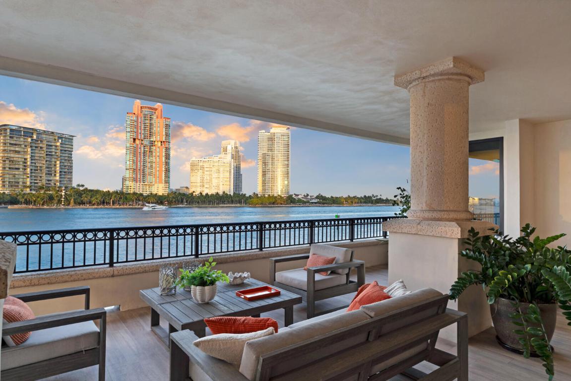6800 Fisher Island #6823, Miami Beach FL 33109