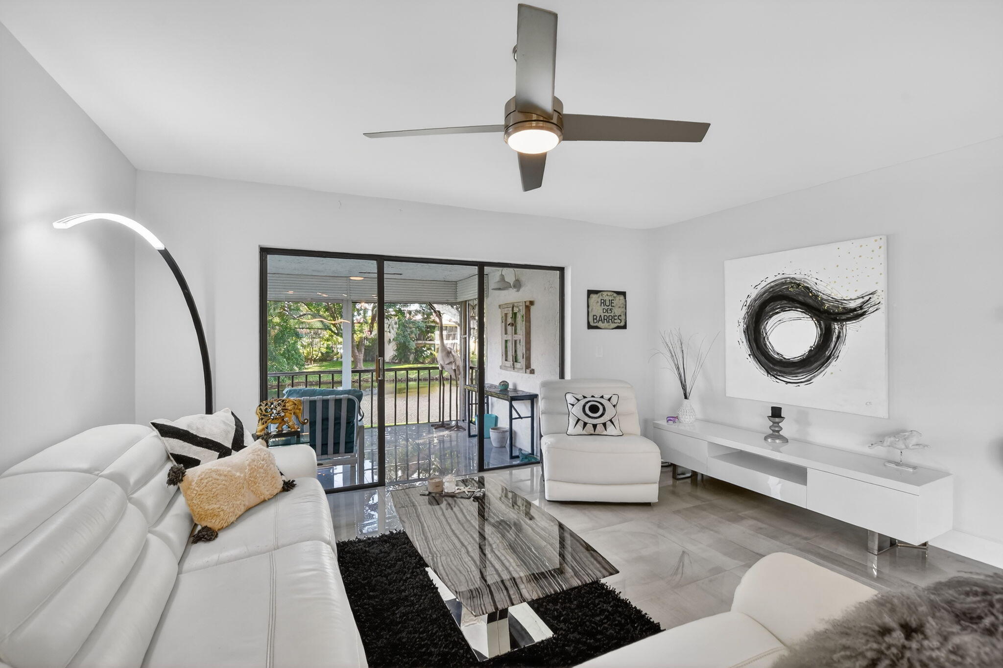 8310 Casa Del Lago #1b, Boca Raton FL 33433