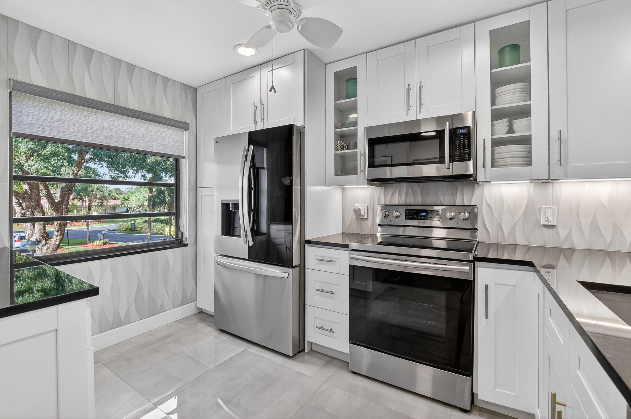 8310 Casa Del Lago #1b, Boca Raton FL 33433