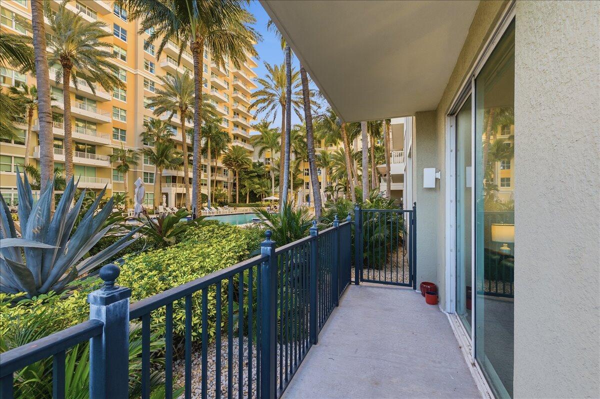 700 E Boynton Beach #101, Boynton Beach FL 33435