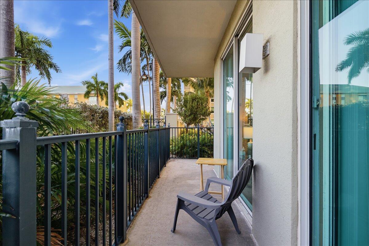700 E Boynton Beach #101, Boynton Beach FL 33435