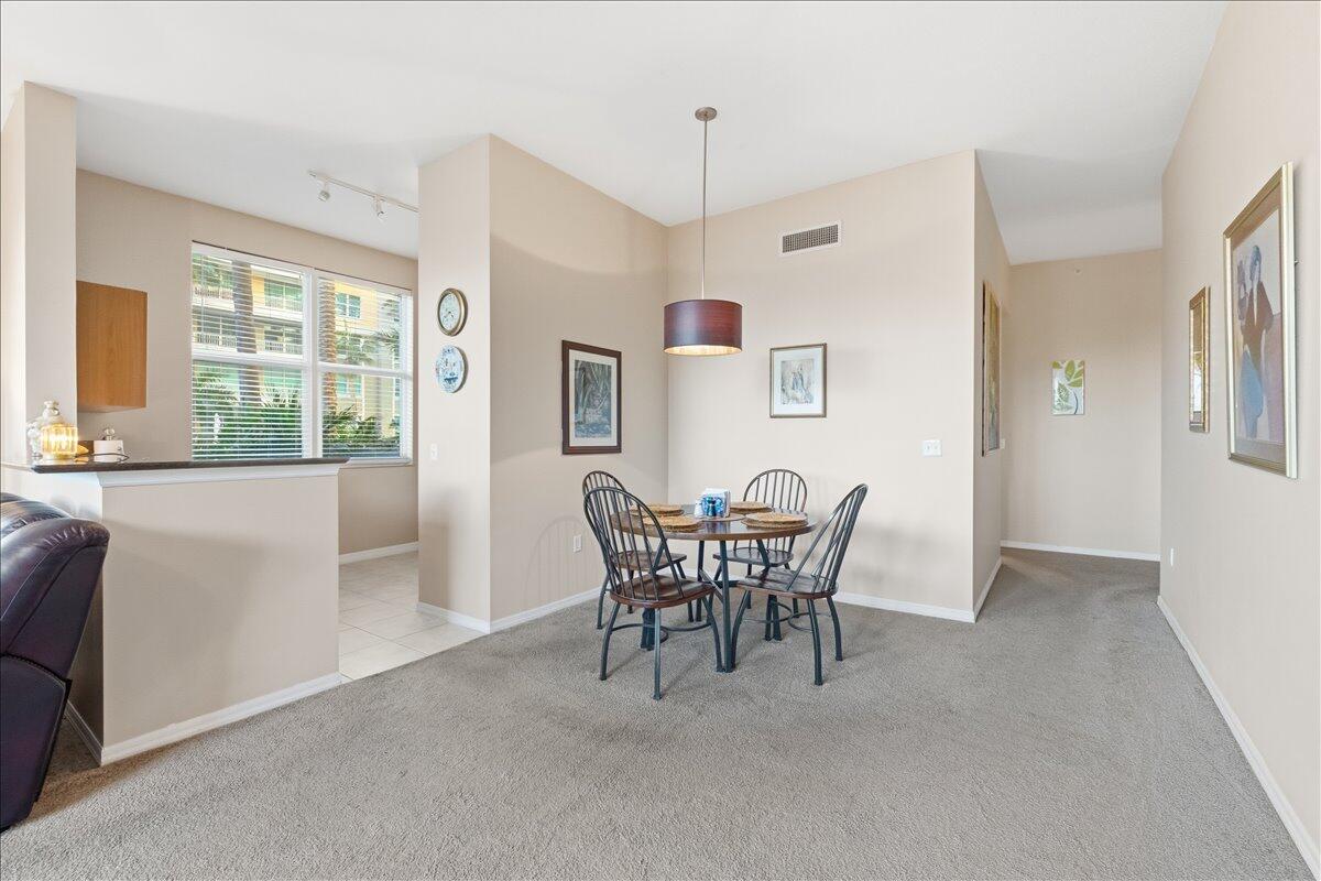 700 E Boynton Beach #101, Boynton Beach FL 33435