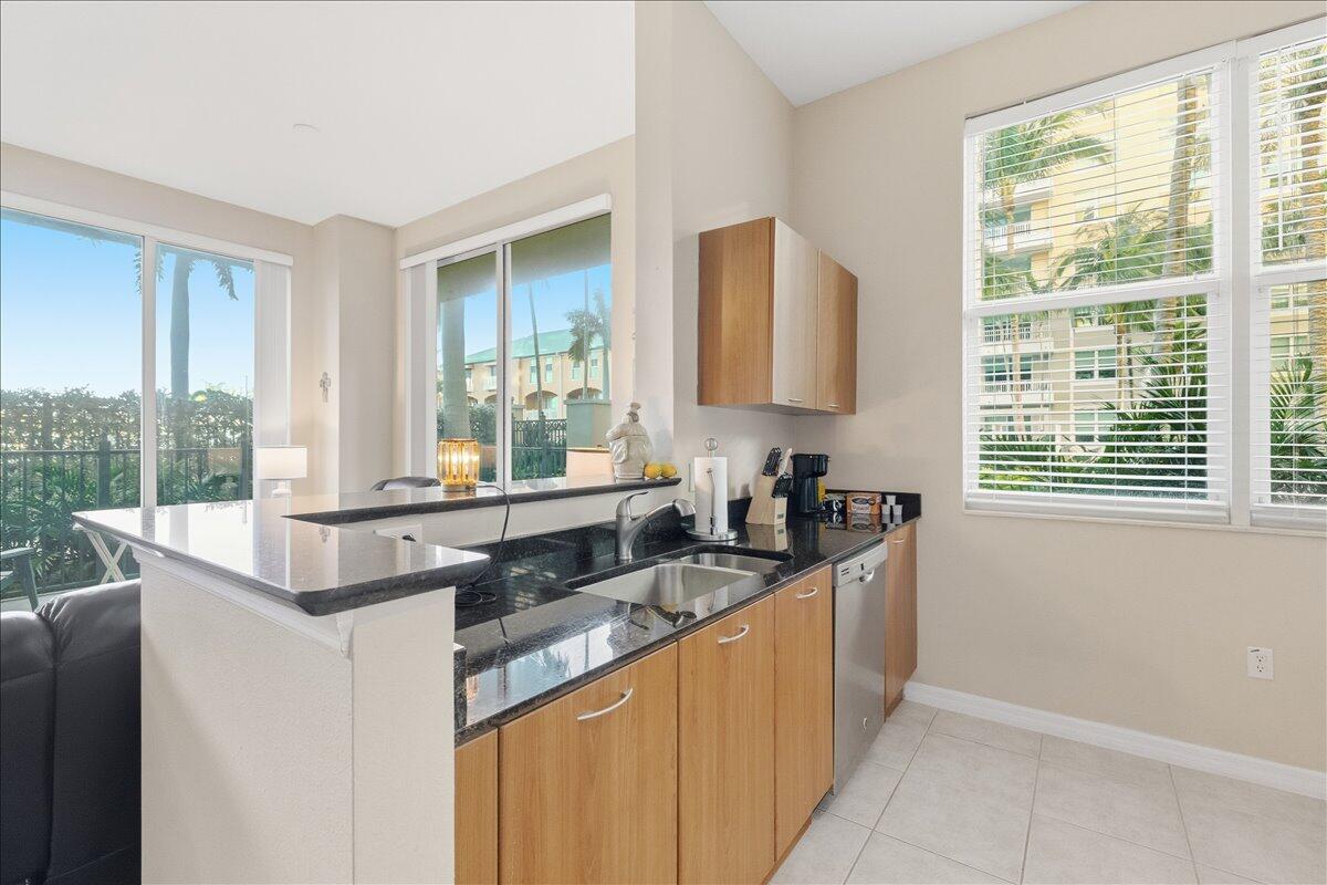 700 E Boynton Beach #101, Boynton Beach FL 33435