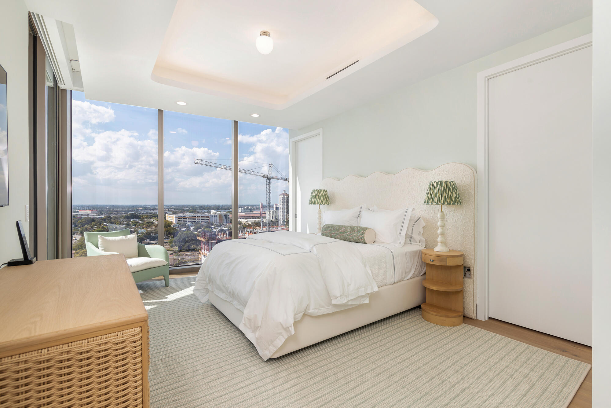 1333 S Flagler #1502, West Palm Beach FL 33401