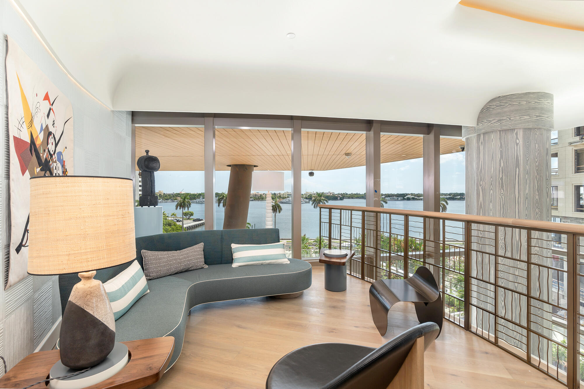 1333 S Flagler #1502, West Palm Beach FL 33401
