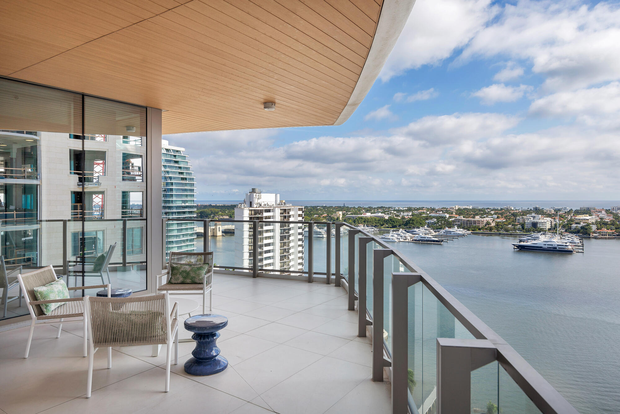 1333 S Flagler #1502, West Palm Beach FL 33401