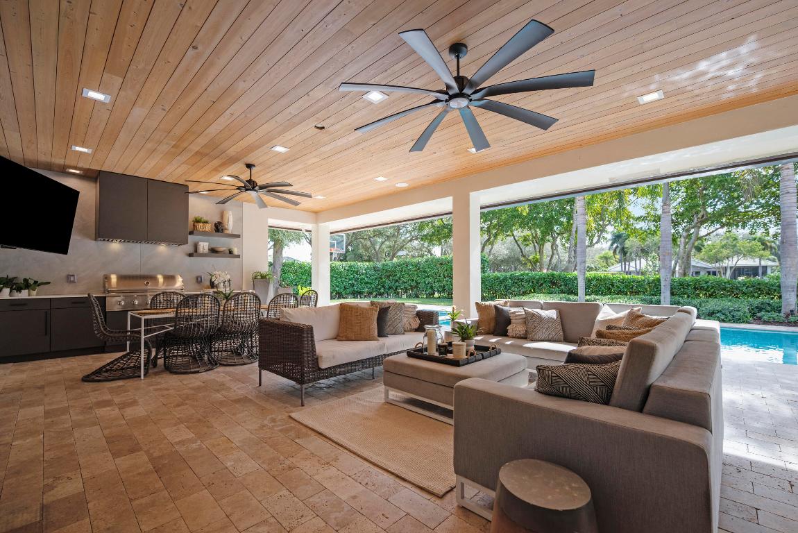 2350 NW 43rd, Boca Raton FL 33431