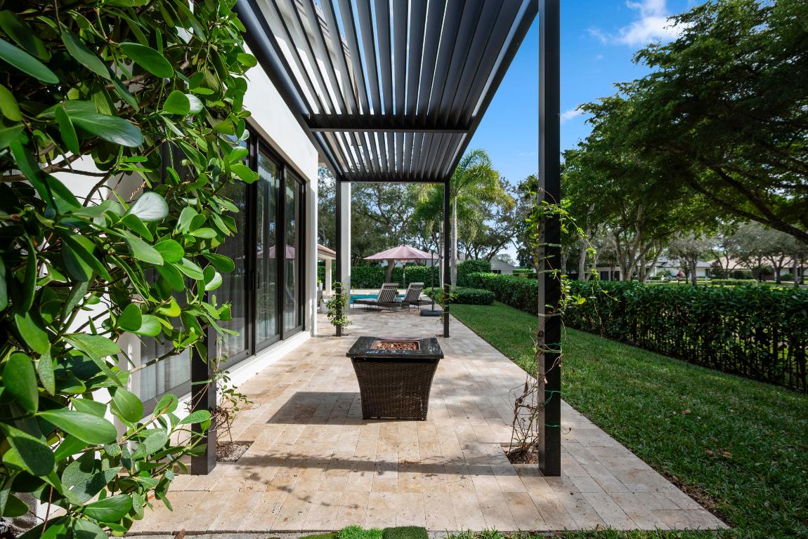 2350 NW 43rd, Boca Raton FL 33431