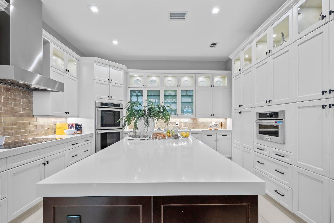 2350 NW 43rd, Boca Raton FL 33431