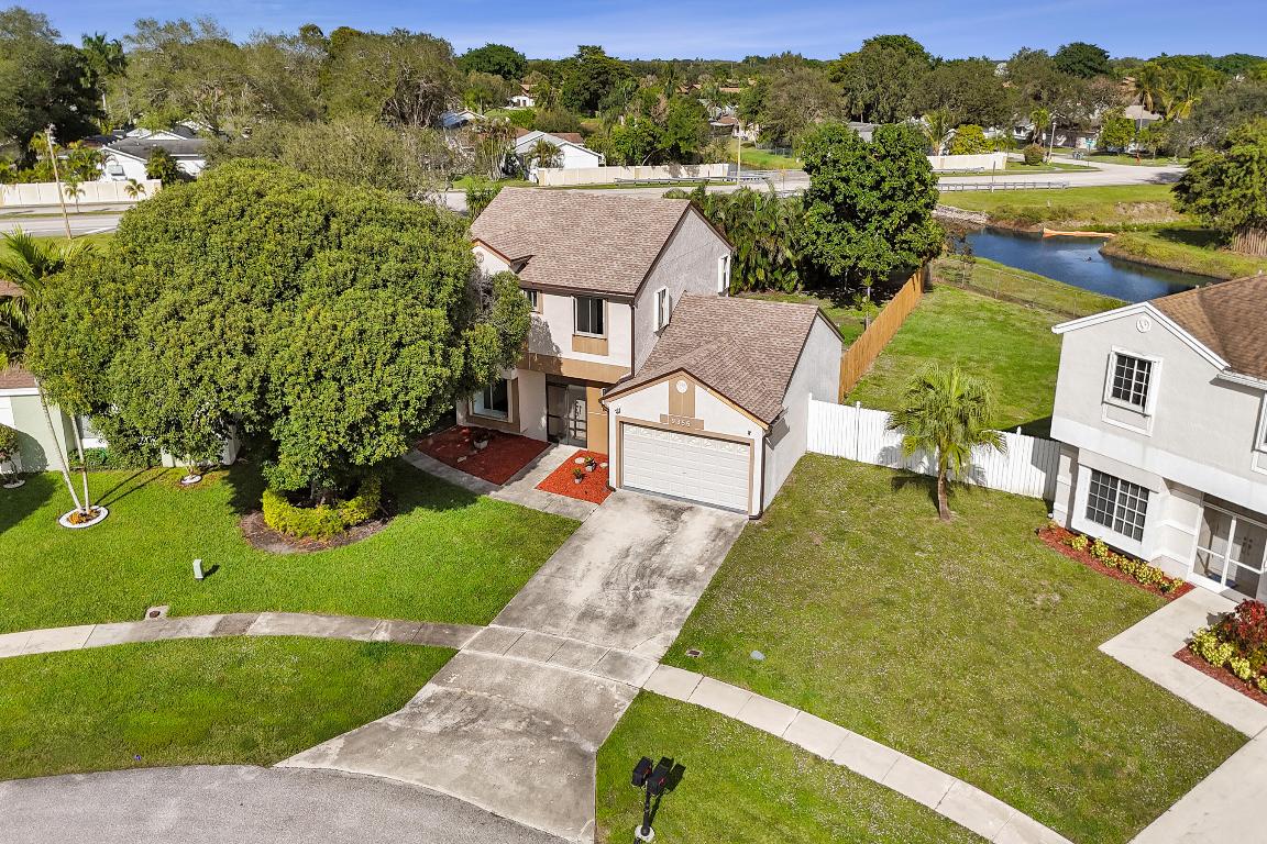 9855 Robins Nest, Boca Raton FL 33496