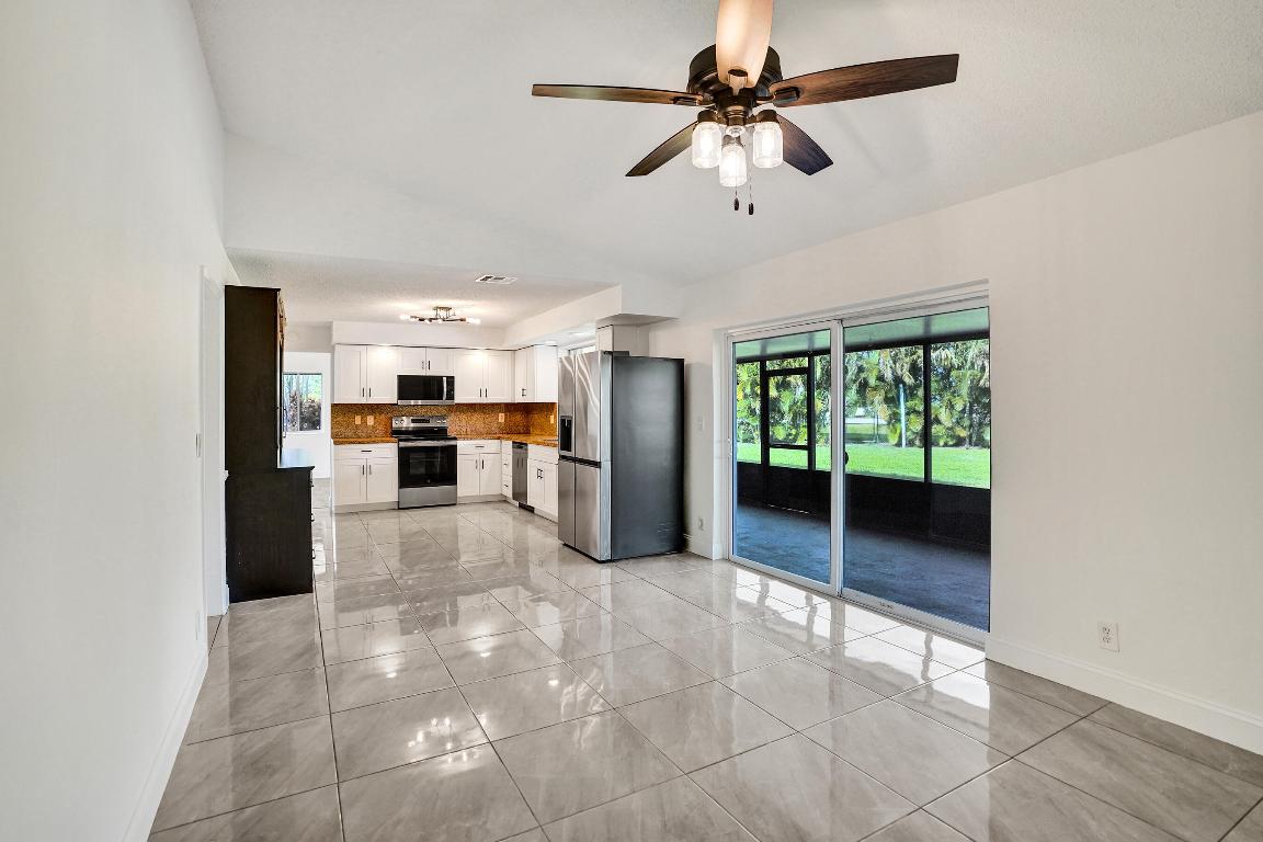 9855 Robins Nest, Boca Raton FL 33496