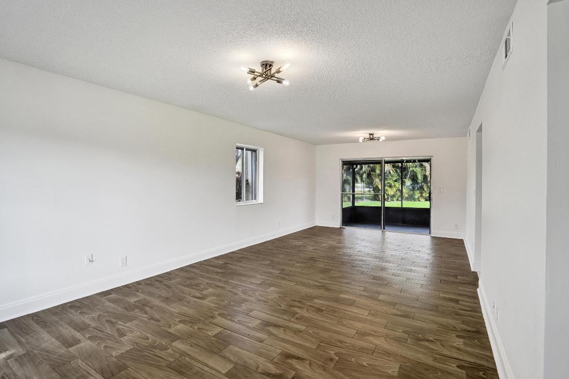9855 Robins Nest, Boca Raton FL 33496