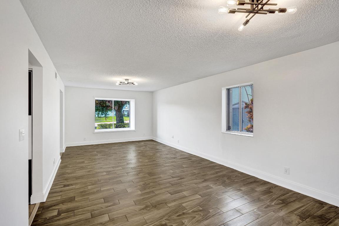 9855 Robins Nest, Boca Raton FL 33496