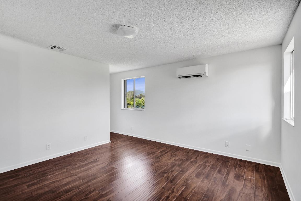 9855 Robins Nest, Boca Raton FL 33496