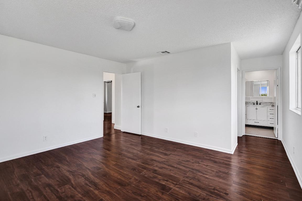 9855 Robins Nest, Boca Raton FL 33496
