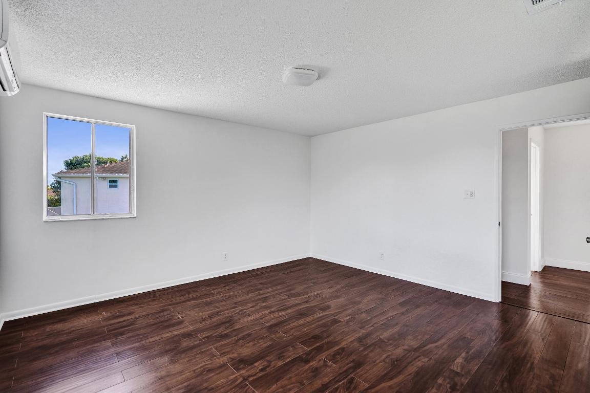 9855 Robins Nest, Boca Raton FL 33496