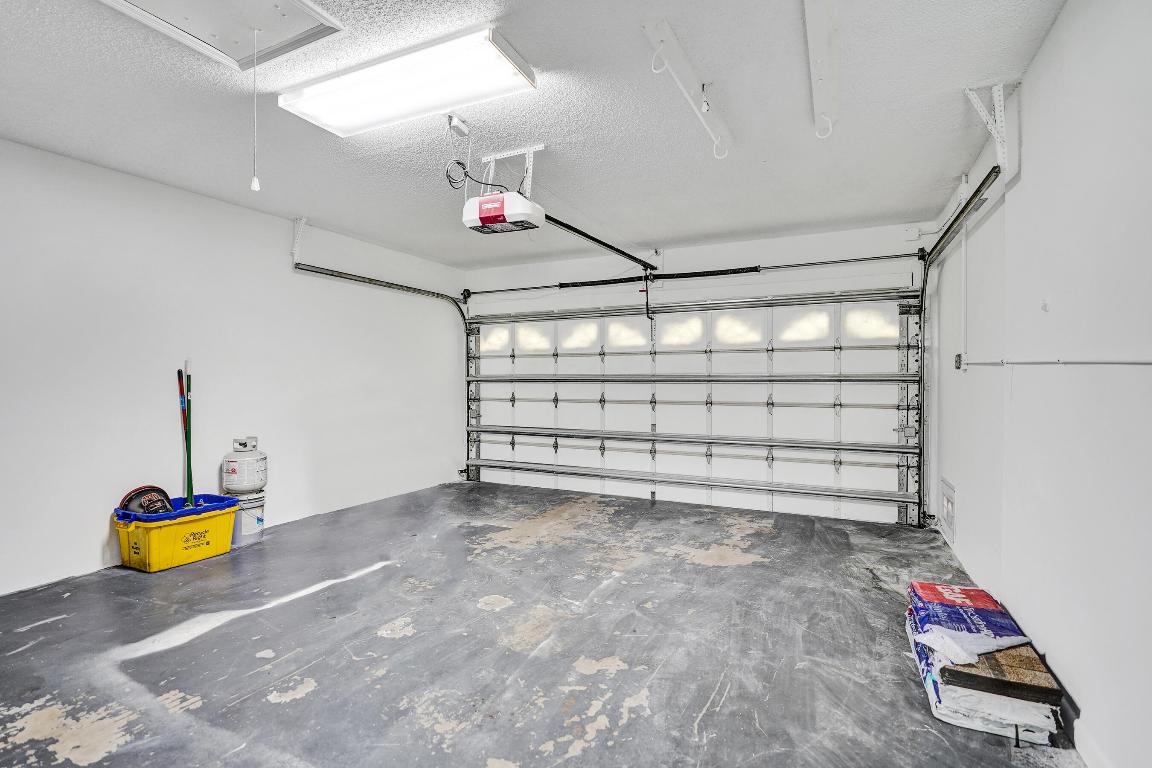 9855 Robins Nest, Boca Raton FL 33496