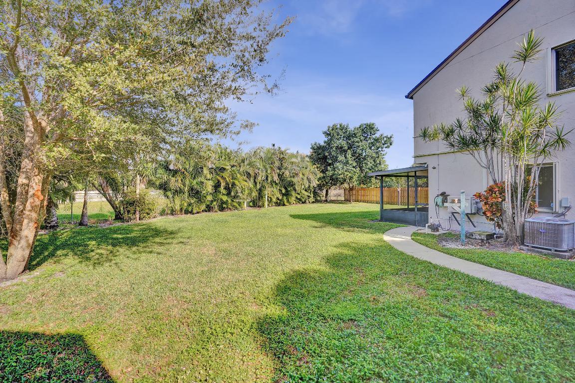 9855 Robins Nest, Boca Raton FL 33496