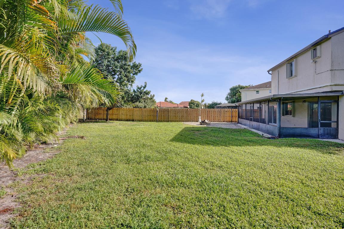 9855 Robins Nest, Boca Raton FL 33496